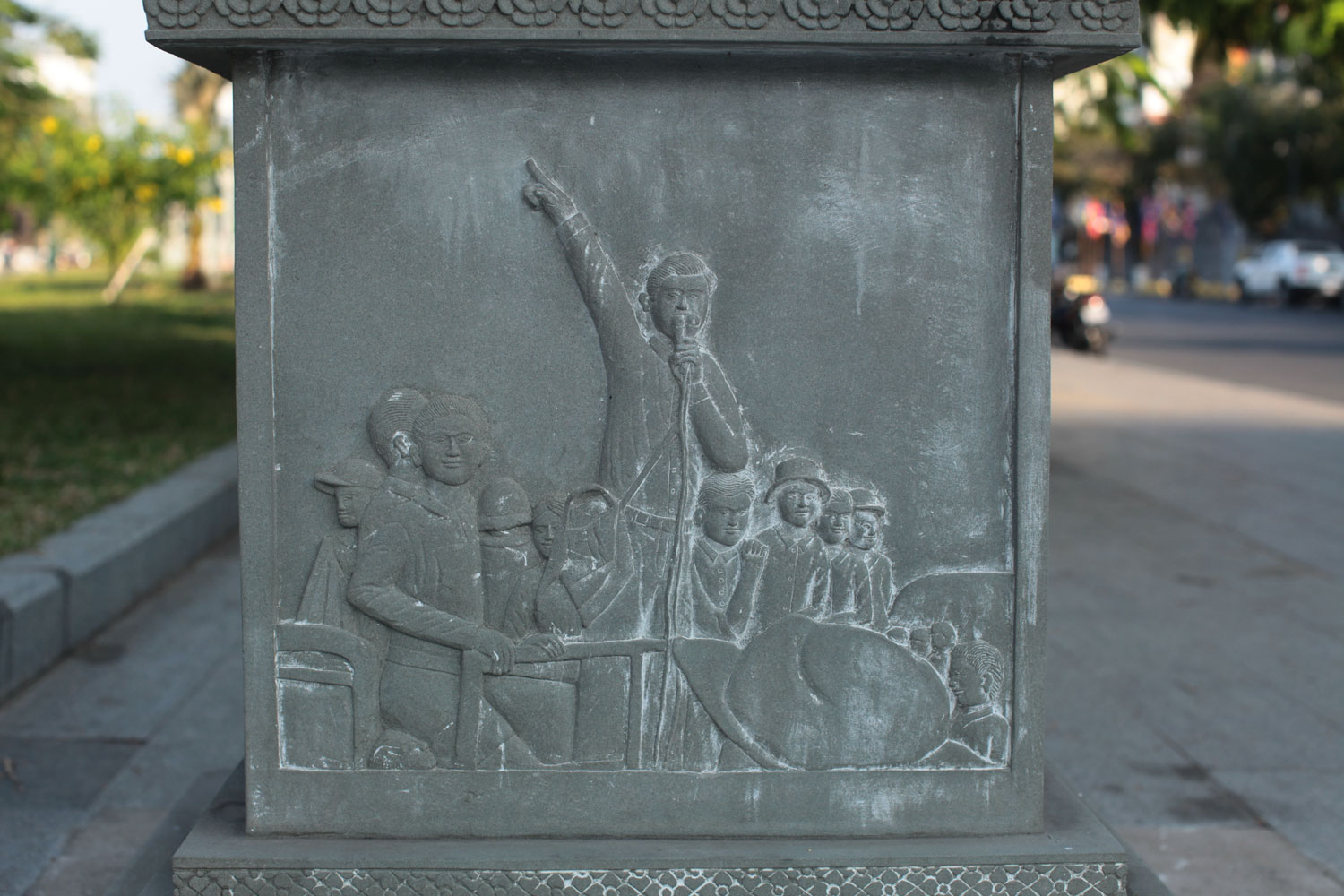 Bas-relief du monument © Globe Reporters