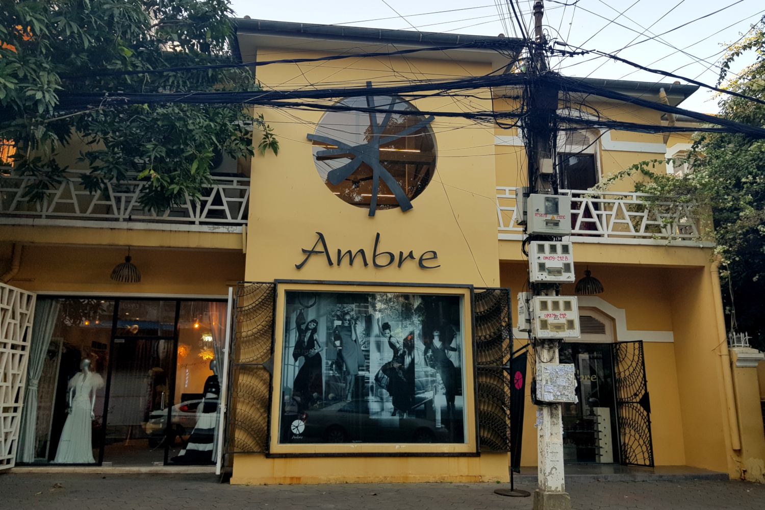 Le magasin Ambre de Romyda KETH © Globe Reporters