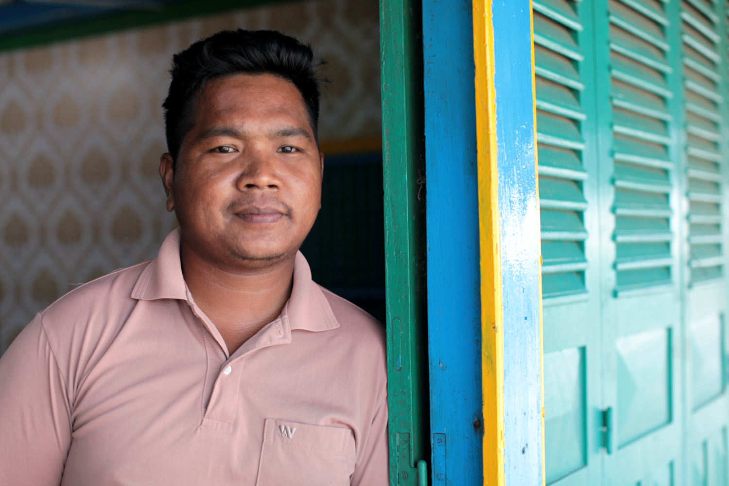 Tat NARON dans sa maison sur le lac de Tonlé Sap © Globe Reporters