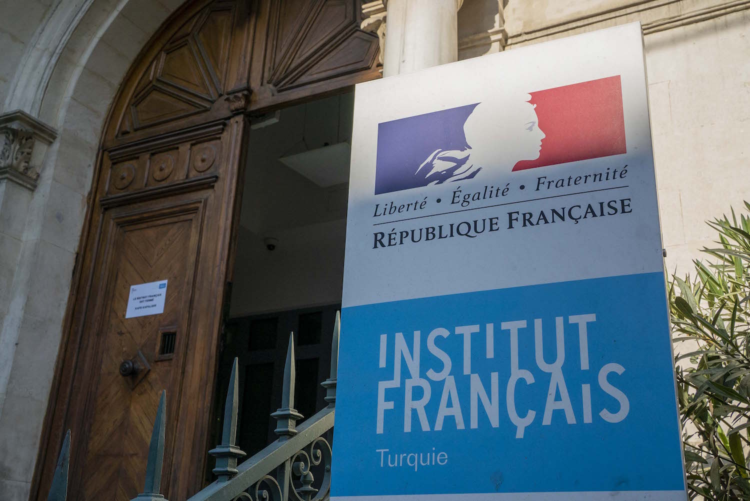 L’entrée de l’Institut français.