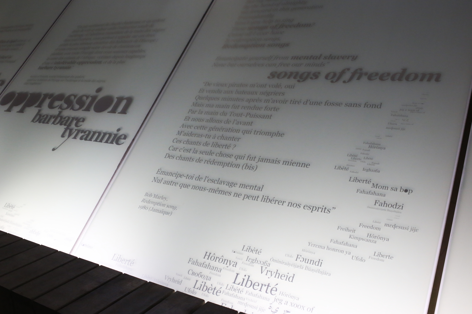 Une citation d’une chanson de Bob MARLEY © Globe Reporters