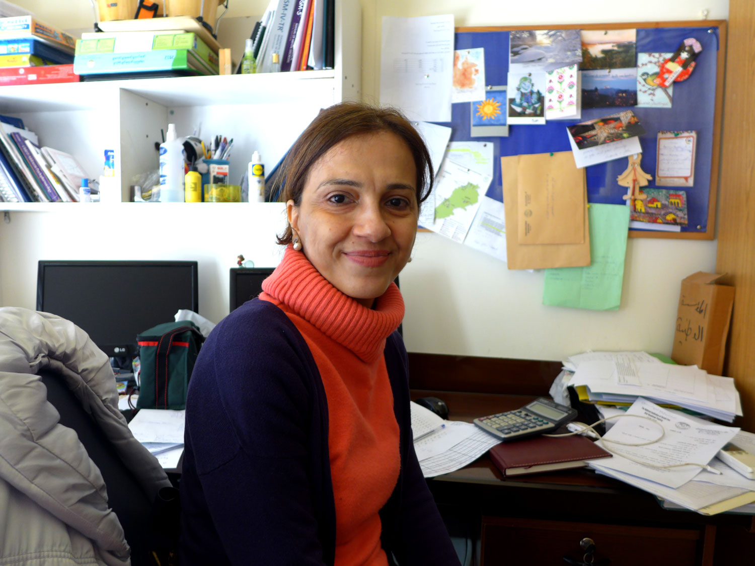 Liliane Younes à son bureau.