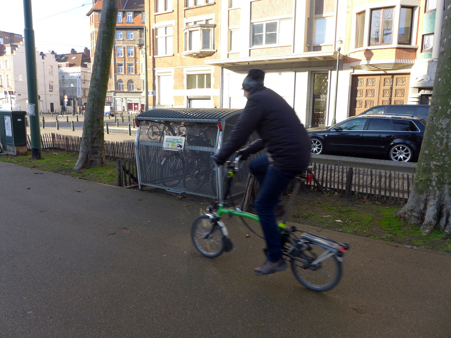 Le vélo est de plus en plus populaire.