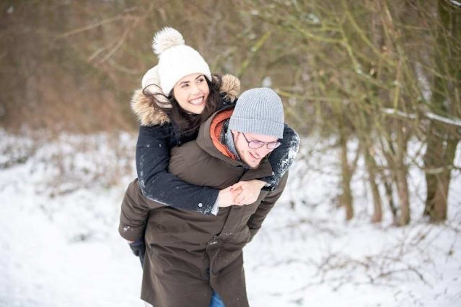 Couple dans la neige © DR