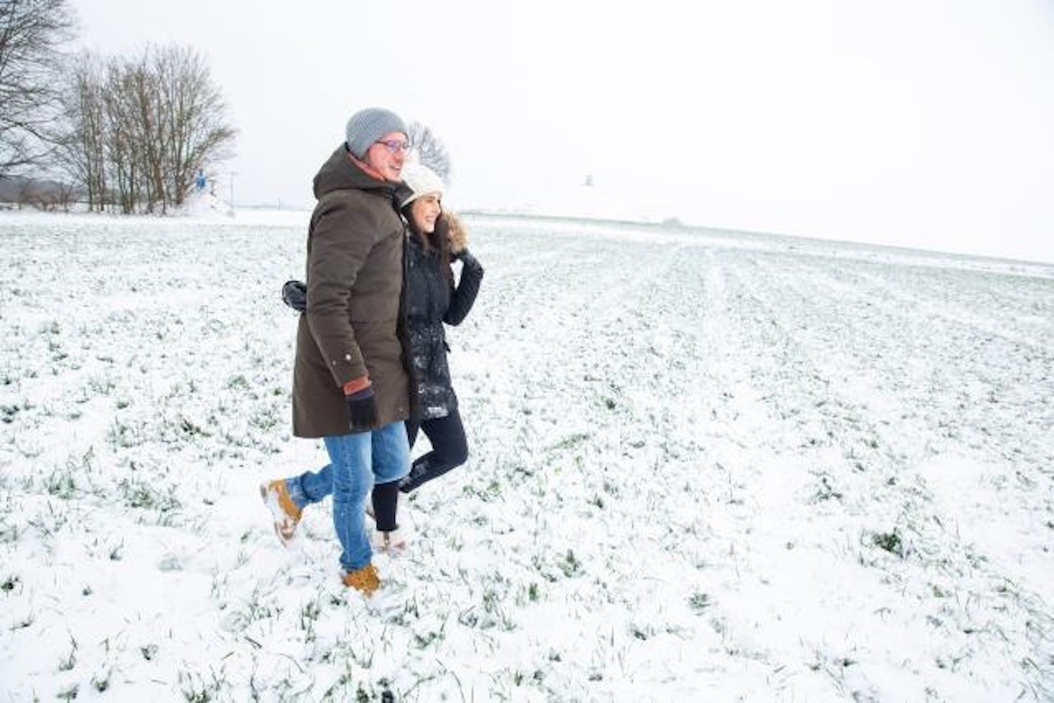 Couple dans la neige © DR