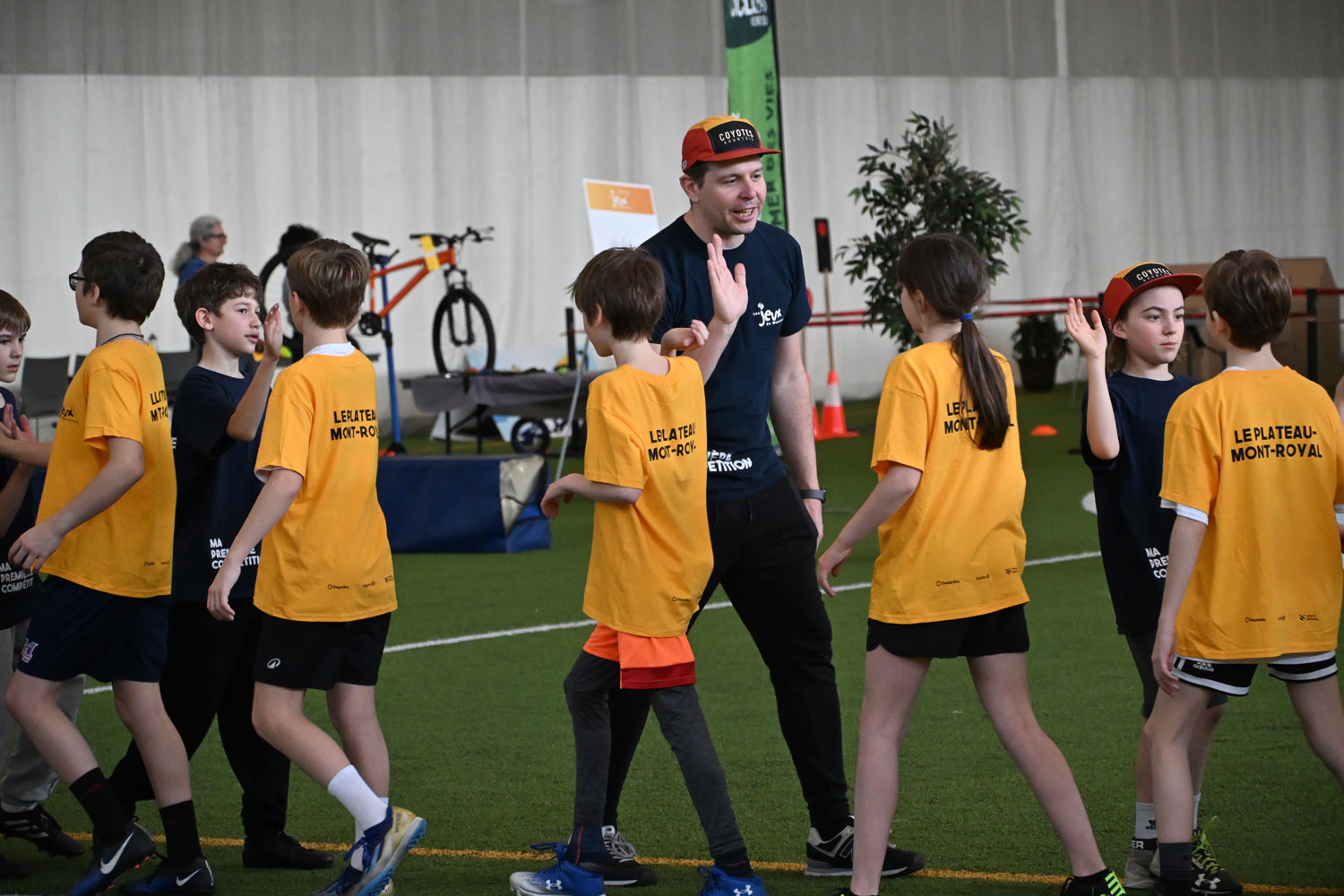 Fin de partie, tout le monde se salut © Globe Reporters