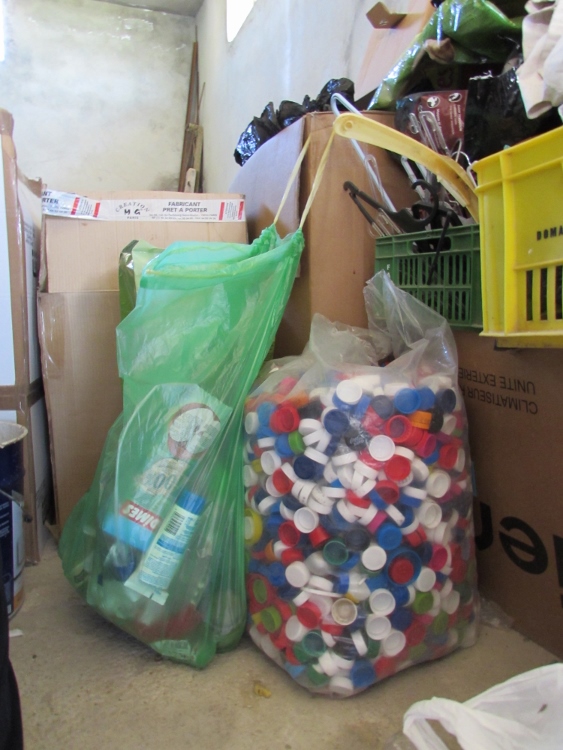 Les bouchons avec les bouchons...