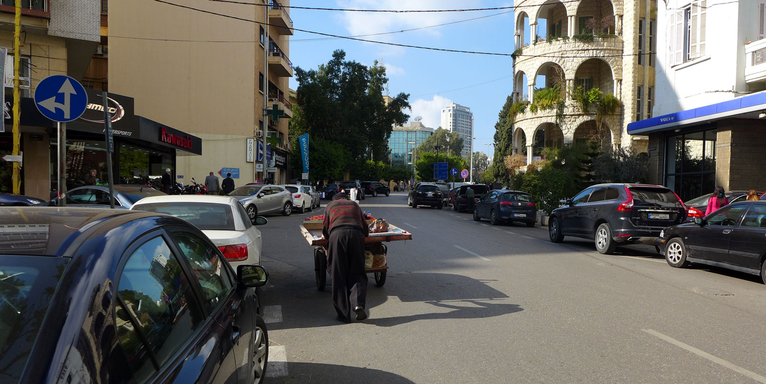 Rue de Damas, la ligne de démarcation du temps de la guerre civile.