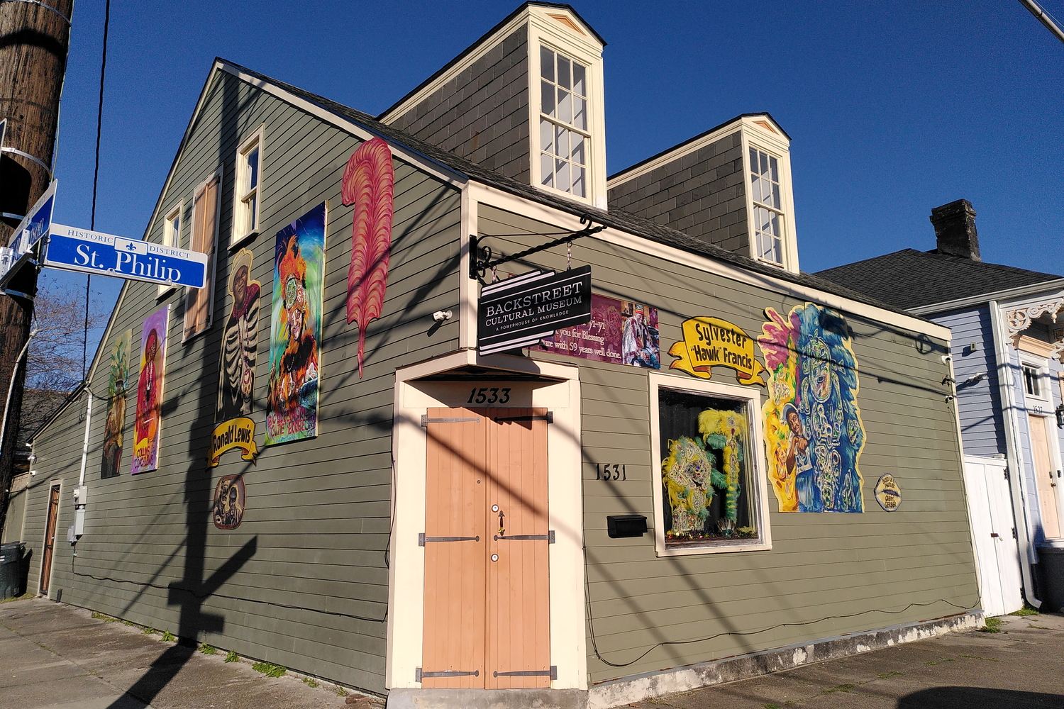 Le musée où Jeremy est guide : the Backstreet Cultural Museum © Globe Reporters